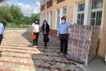 Subprefectul Daniel Prorociuc împreună cu reprezențanți ai Ministerului Fondurilor Europene