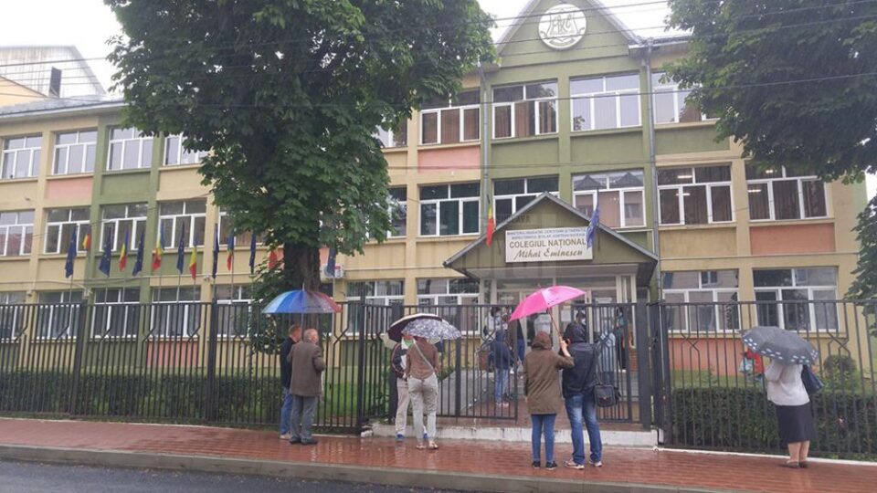 Absolvenții ciclului gimnazial au susținut luni proba scrisă la Limba și literatura română