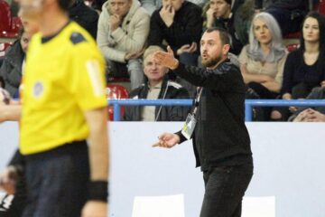 Adrian Chiruț și elevii săi visează la revenirea în Liga Națională
