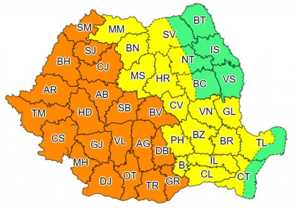 Cod galben de ploi și vânt puternic, pentru jumătate din județul Suceava