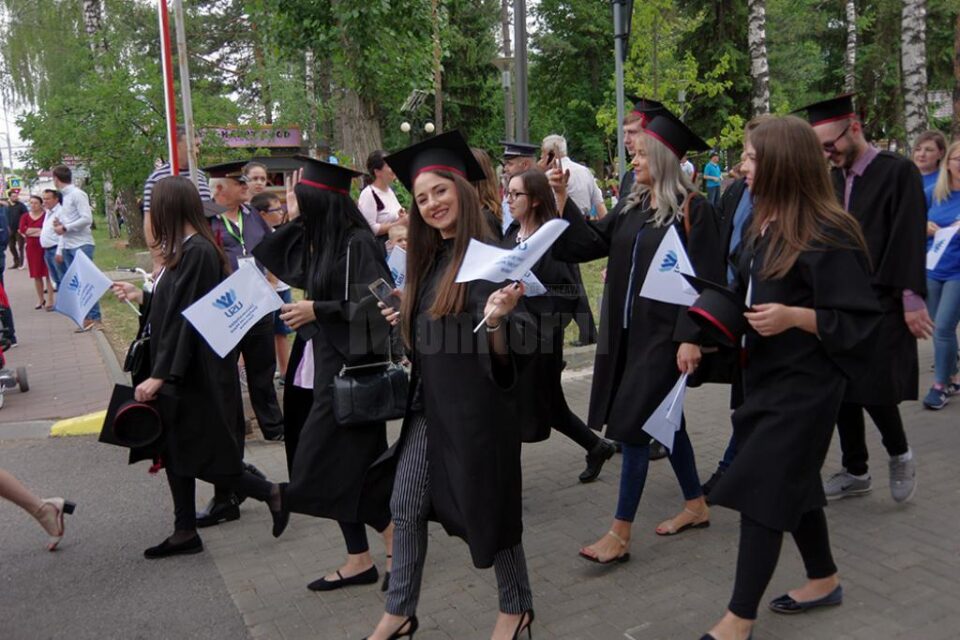 Marșul absolvenților, un eveniment devenit tradiție, care nu are loc în 2020 din cauza pandemiei de coronavirus