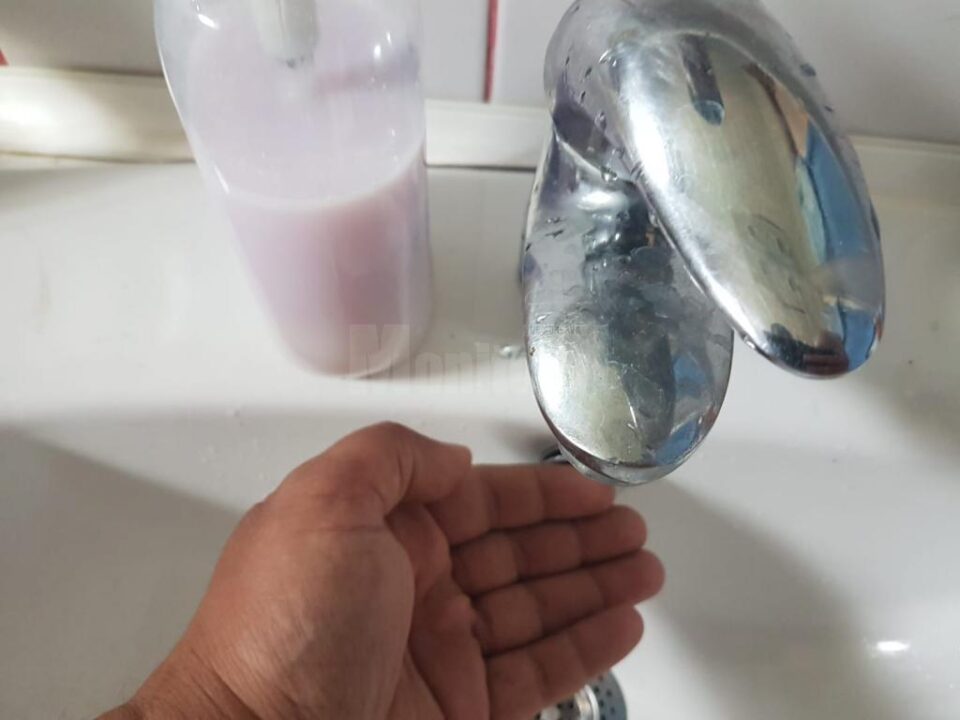 Furnizarea apei reci, oprită luni în zona străzii Șoseaua Humorului