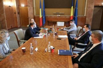 Consultări la Palatul Victoria pe tema administrării corecte și durabile a pădurilor