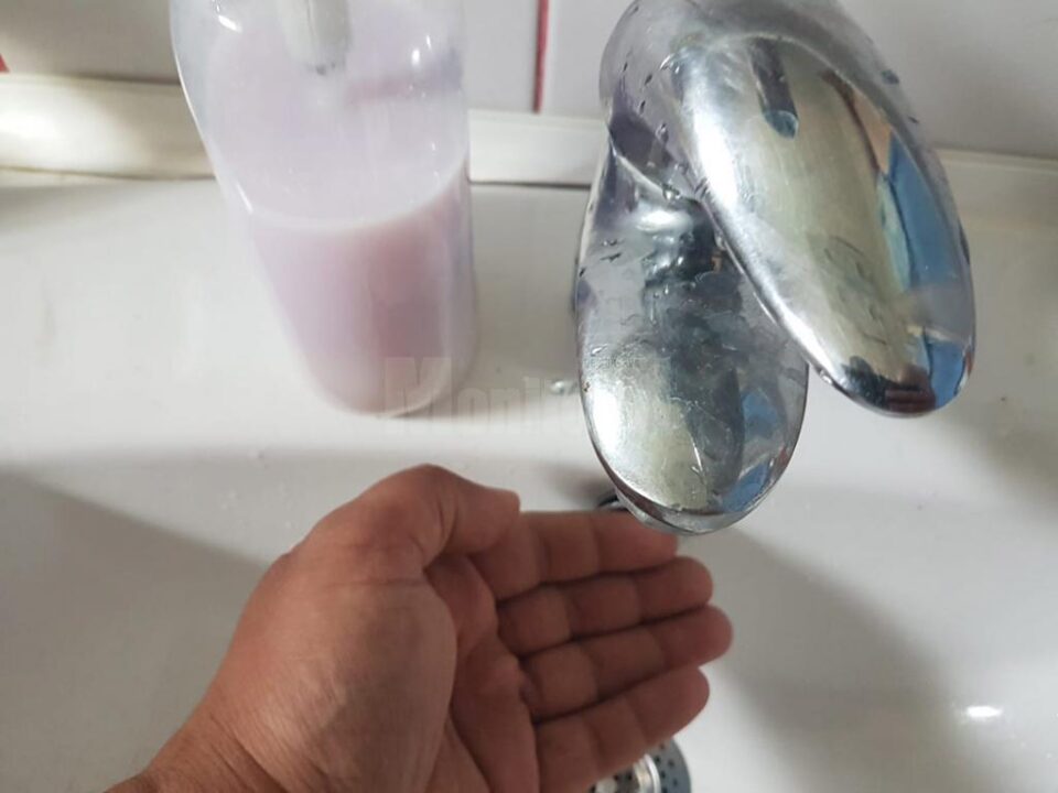 Furnizarea apei reci, oprită luni în zona străzii Șoseaua Humorului Furnizarea apei reci, oprită luni în zona străzii Șoseaua Humorului