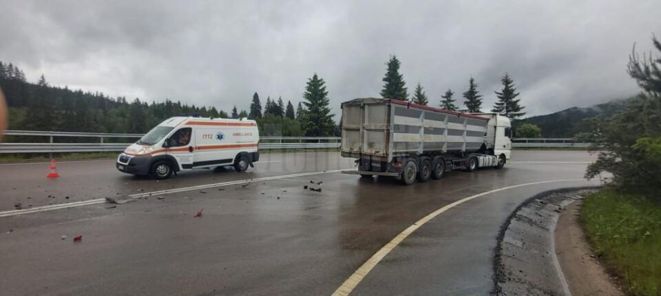 Vehiculul greu implicat în accident