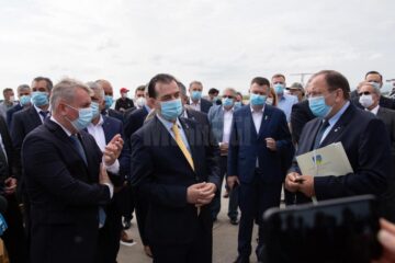 Flutur i-a prezentat premierului terminalul II al Aeroportului Suceava