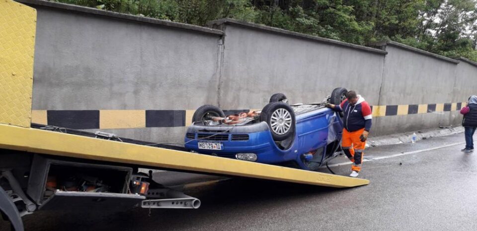 Mașina implicată în accidentul de duminică