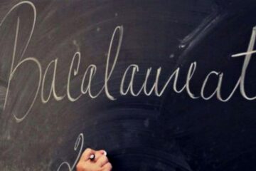 Doi elevi au fost eliminați de la examenul de bacalaureat pentru că încercau să copieze