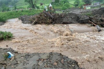Pârâul Brodina a făcut prăpăd la Brodina de Sus