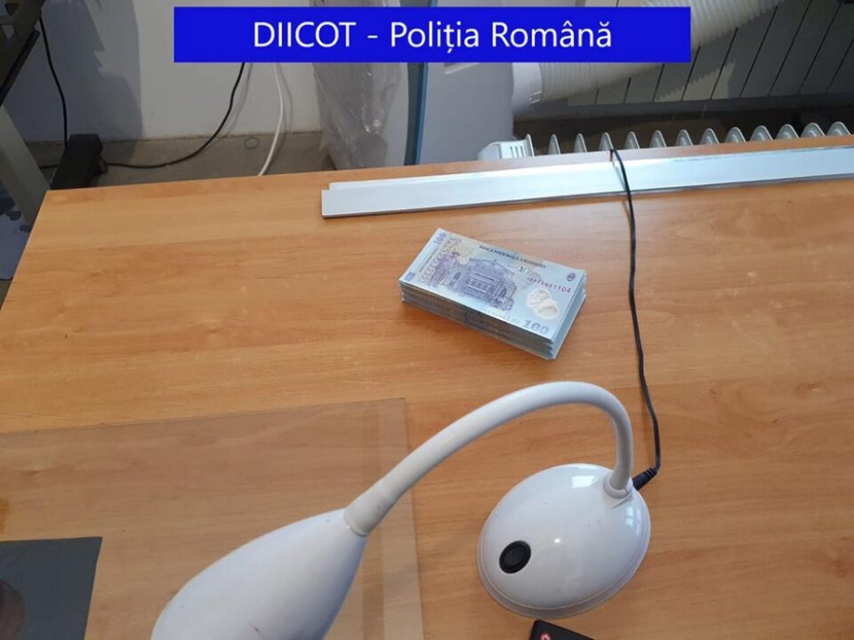 Falsurile erau extrem de bine realizate