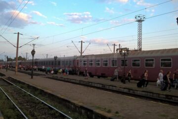 Trenul sezonier Suceava-Mangalia