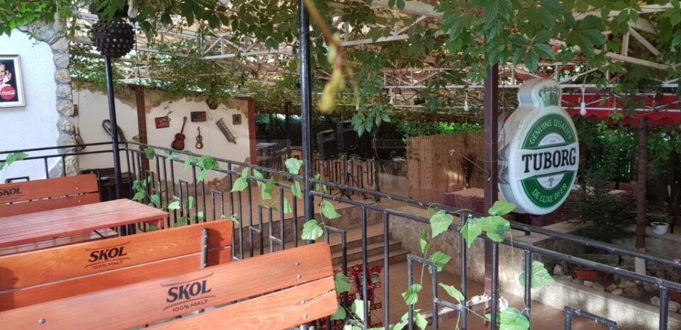 Festivalul mediteraneean la Grădina de vară Admiral – Cetate are loc începând de vineri seara, până duminică inclusiv 3