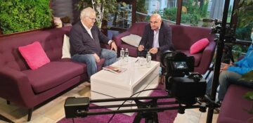 Cu Jean Valvis, despre oameni, locuri, începuturi și prezent