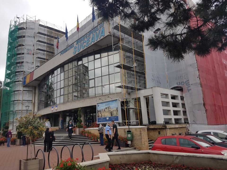 Primăria Suceava și-a prelungit programul de lucru cu publicul până la ora 18.00