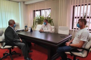 Primarul Ion Lungu s-a întâlnit cu reprezentanții echipei Foresta