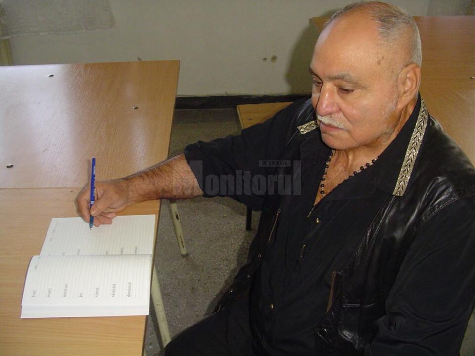 Gheorghe Lazăr, la 71 de ani, în Penitenciarul Botoșani, când a absolvit după gratii clasa I