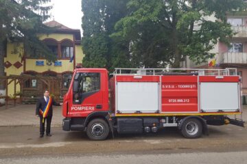 Tot printr-un proiect european, Primăria Todirești a achiziționat o mașină nouă de pompieri