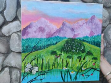 Sonia Grunichevici expune 30 de tablouri de pictură și grafică, la Muzeul de Științe ale Naturii