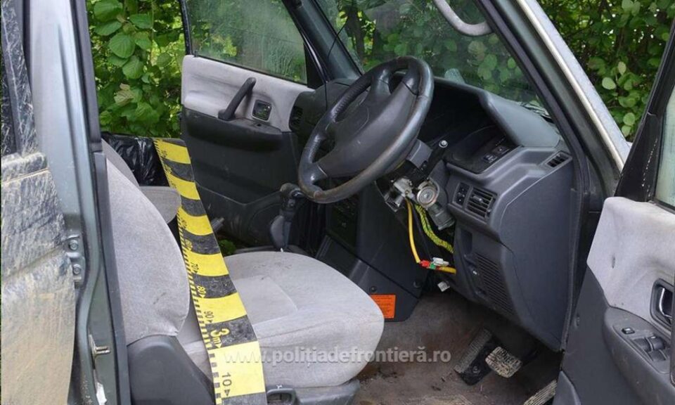 Focuri de armă pentru interceptarea unui transport de țigări de 25.000 de euro