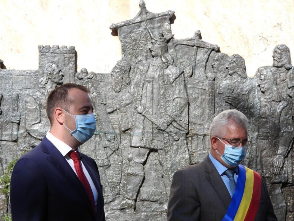 Depunerea de coroane de flori la statuia ecvestra a Lui Stefan cel Mare 6