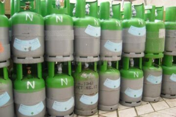 Protagoniștii unui transport ilegal de peste 130 de butelii de freon, cercetați penal