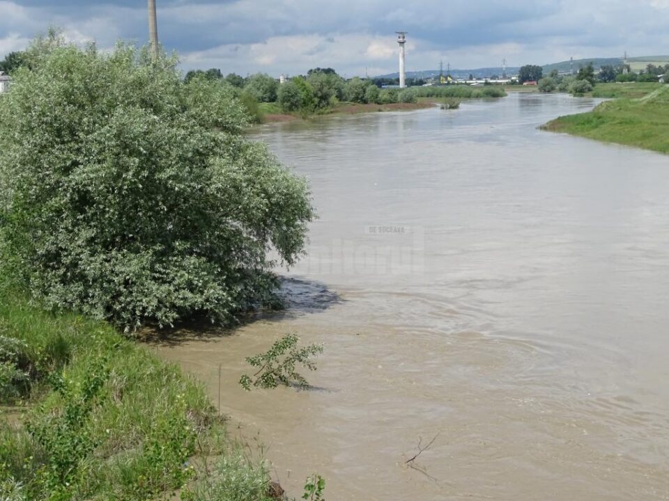 Pericol de inundații pe râul Suceava