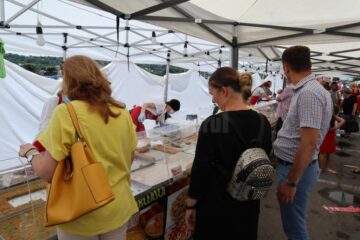 Preparate de la Târgul Produselor Turcești