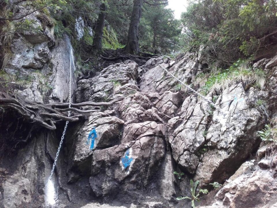 Lanțuri pe Pietrele Doamnei