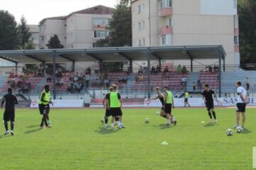 Fotbalistii de la Somuz au reluat antrenamentele