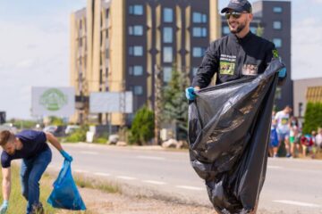 Provocarea lui Mandachi de a se face curățenie pe marginea drumurilor, acceptată la Rădăuți