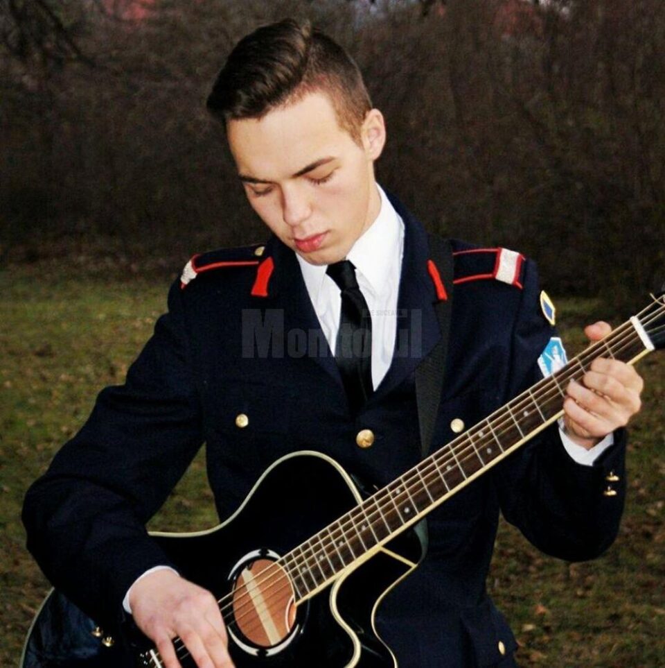 Mădălin Savin studiază în America