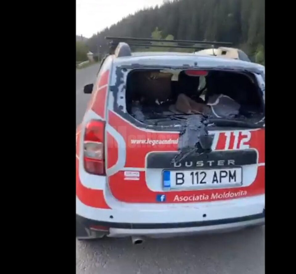 Distrugerile provocate mașinii lui Tiberiu Boșutar după atacul de marți seara