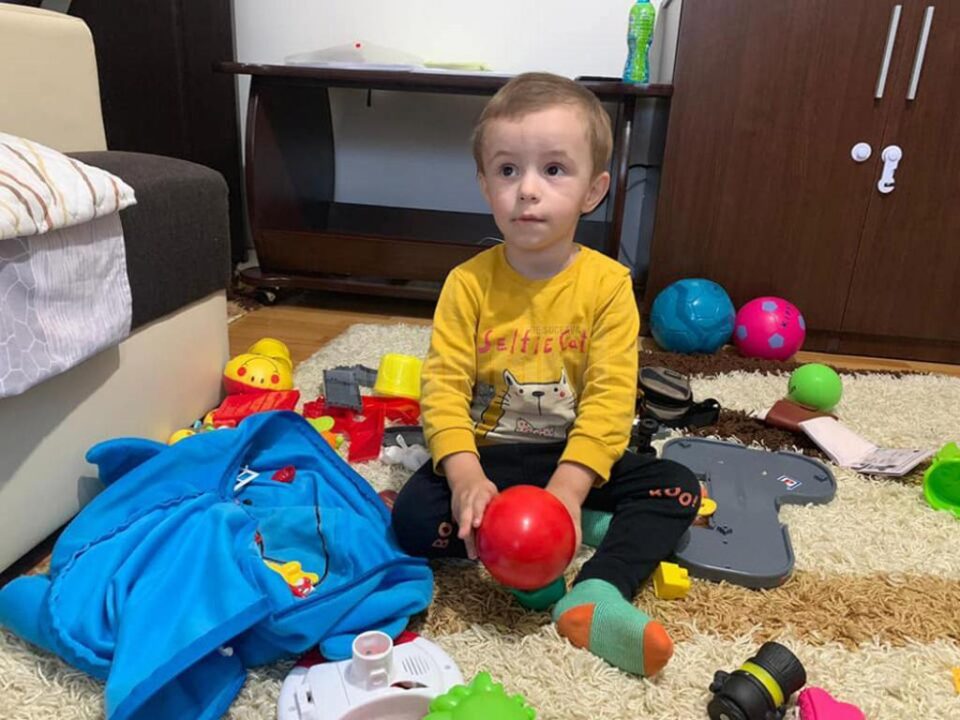 Campania umanitară „Darius trebuie să audă”