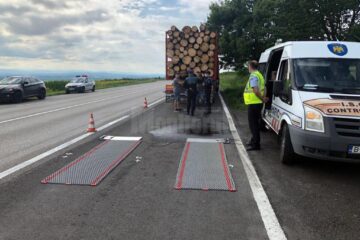 Vehiculul greu, cântărit la platforma autorizată