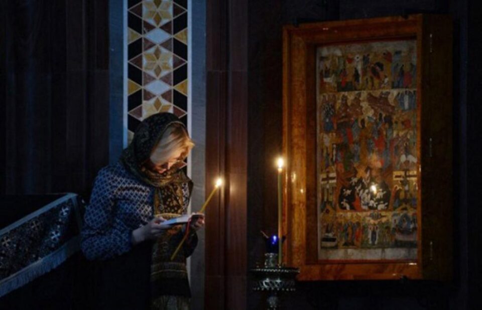 Să te retragi ca să-L afli pe Dumnezeu?