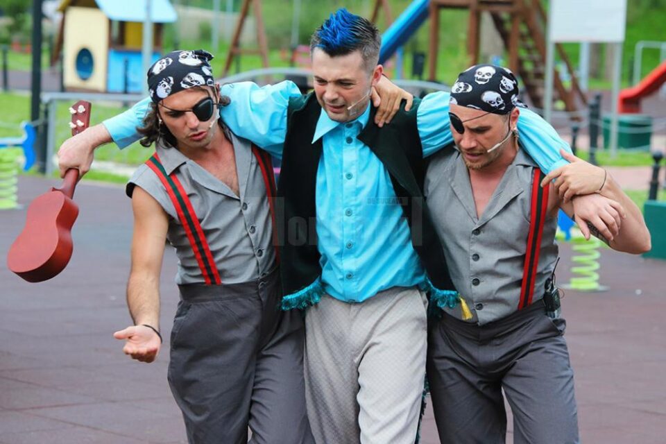 “Tragicomedia lui Don Cristóbal și a Rositei”, vineri, la zona de agrement