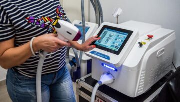 Tratament pentru slăbit prin criolipoliză și lasere de ultimă generație pentru epilare definitivă, la Salonul Queen Elisabeta Suceava