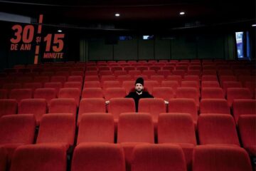 Filmul “30 de ani și 15 minute”, regizat și produs de Ștefan Mandachi, va avea premiera pe 8 august Filmul “30 de ani și 15 minute”, regizat și produs de Ștefan Mandachi, va avea premiera pe 8 august