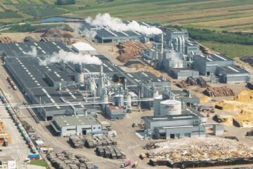 Fabrica Egger Rădăuți, cu aproape 900 de angajați