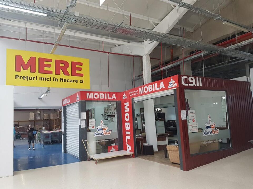 Vineri este ultima zi în care ușile supermarketului MERE din Suceava mai sunt deschise pentru clienți Vineri este ultima zi în care ușile supermarketului MERE din Suceava mai sunt deschise pentru clienți