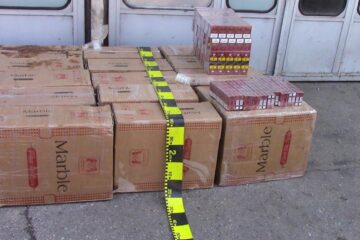 12.500 pachete cu țigări de contrabandă, confiscate de polițiștii de frontieră