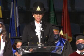 Ana-Maria Andronache, șefă de promoție la Medicină Militară - Târgu Mureș