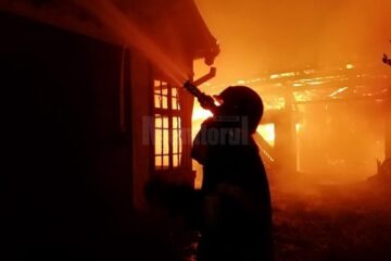 Incendiul a izbucnit la o casă din satul Stânca, comuna Zvoriștea
