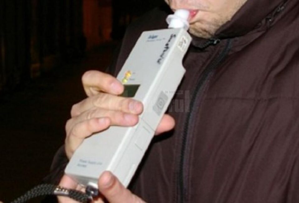 Etilotestul a indicat o alcoolemie ridicată