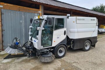 Mașina de măturat trotuarele