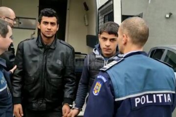 Frații din familia de romi Ventilă