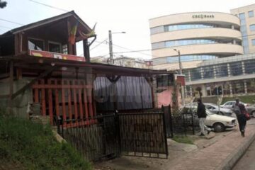 Barul spart de hoțul care a sunat la 112