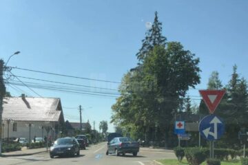 Rănit grav, după ce un șofer nu i-a acordat prioritate într-o intersecție