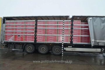 Unul dintre tirurile încărcate cu țigări de contrabandă