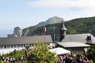 Sihăstriile de pe Ceahlău ‒ să avem cu toții parte de rugăciunile monahilor nevoitori în „Athosul românesc”!